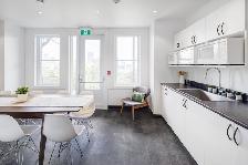 Westmount residence. Utilities included. 5 mins to Mcgill. - Photo 10
