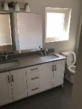 Spacious apartment in Triplex for rent - Photo 2