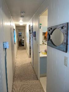 1975 Mobile Home For Sale - Photo 9