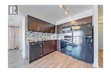 Luxury 3-Bedroom & 2 Full Bathroom Luxury  Condo, In Scarborough - Photo 4
