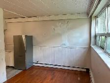 Centretown Basement Bachelor/Studio for Rent (192 Somerset St W) - Photo 8