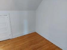 3 Bedroom Sandy Hill Apartment for Rent (92 Blackburn Ave) - Photo 9