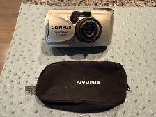 Olympus Stylus Epic Zoom 80 DLX Point-and-Shoot Camera
