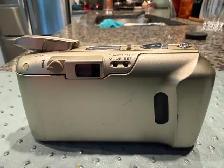 Olympus Stylus Epic Zoom 80 DLX Point-and-Shoot Camera - Photo 4