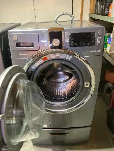 Kenmore Washer and Dryer with Drawers - Photo 2