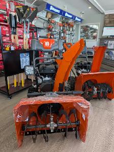 Husqvarna Snow Blower ST224 24'