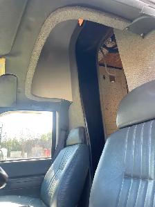 1997 Chevy C6500 - Photo 9