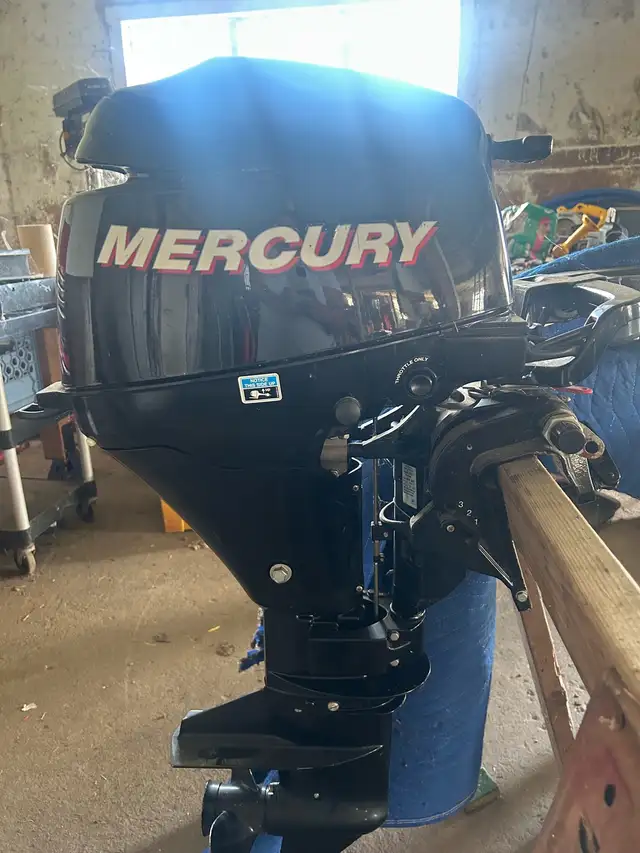 moteur à bateaux