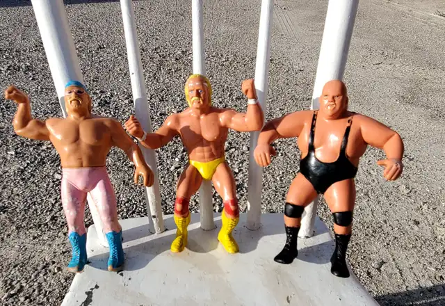1984 Titan Sports Rubber Wrestlers Hulk Jesse and Bundy !