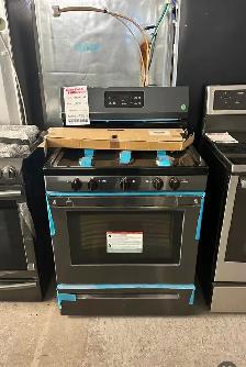 Cuisinière au gaz 704.829. FRIGIDAIRE  MOTSVARIG MODEL GAS STOVE