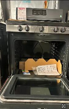 Cuisinière au gaz 704.829. FRIGIDAIRE  MOTSVARIG MODEL GAS STOVE - Photo 2