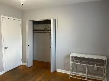 3 Beds 1 Bath Main Floor unit $2800/- available from 13th Sep - Photo 21