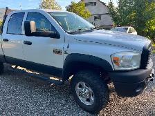 2008 Dodge Ram 3500 SLT in Exceptional Shape - Photo 4