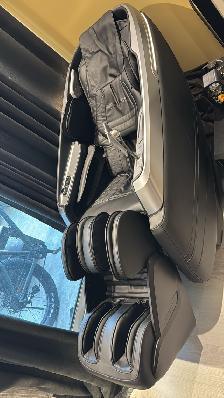 iBooMas IBM-P03 4D Zero Gravity Luxury Massage Chair - Photo 3