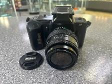 Nikon F-401 35MM 28-70 Magnicon Lens