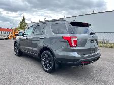 2019 Ford Explorer XLT - Photo 2
