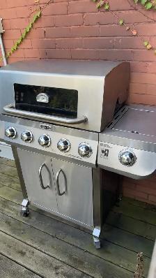 Large 5 Burner Cuisinart BBQ - Photo 3