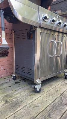 Large 5 Burner Cuisinart BBQ - Photo 6