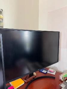 LG 32UK550-B 32' 4K UHD Monitors – 2 Available - Photo 3