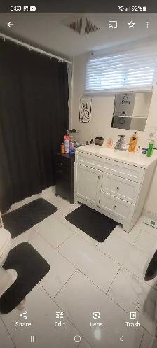 very private room for rent - Photo 9