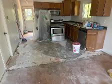 Help wanted - Photo 2