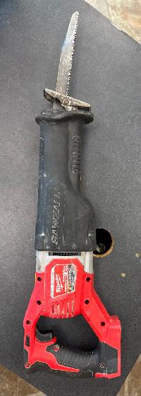 Cordless Milwaukee 2621-20 Reciprocating Sawzall - Photo 2