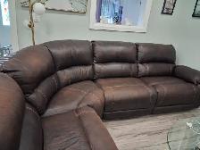 Large sectional couch for sale. - Photo 4