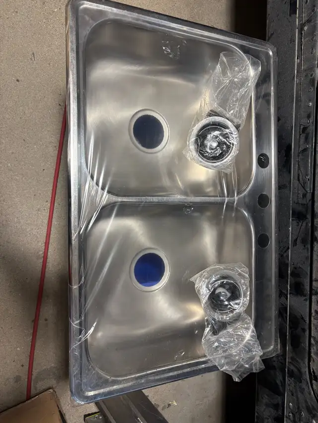 32"x21" Kitchen Sink