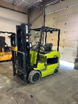 Electric Powered Forklifts - Photo 2