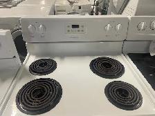 Cuisinière blanche ronds serpentins Frigidaire - Photo 2