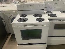 Cuisinière blanche ronds serpentins Inglis
