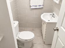 Studio Apartment for Rent – Next to  Plamondon Metro - Photo 3