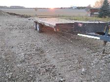 Miska Flatbed 18' trailer - Photo 2