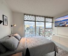 Furnished, Ensuite Room, Free Weekly Cleaning - MOVE-IN TODAY!