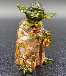Swarovski Crystal Collectable Star Wars Figure: Master Yoda - Photo 2