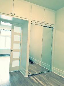 BEAUTIFUL & CHARMING 4 1/2 FOR RENT IN THE PLATEAU - Photo 7