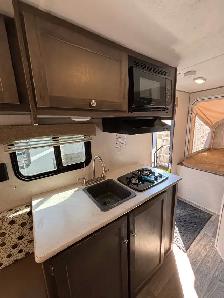 2019 Forest River Grand River 16RB Clipper Hybrid - Photo 8