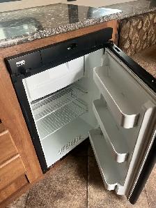 2015 Summerland Mini 1600 w/ bunks! - Photo 8