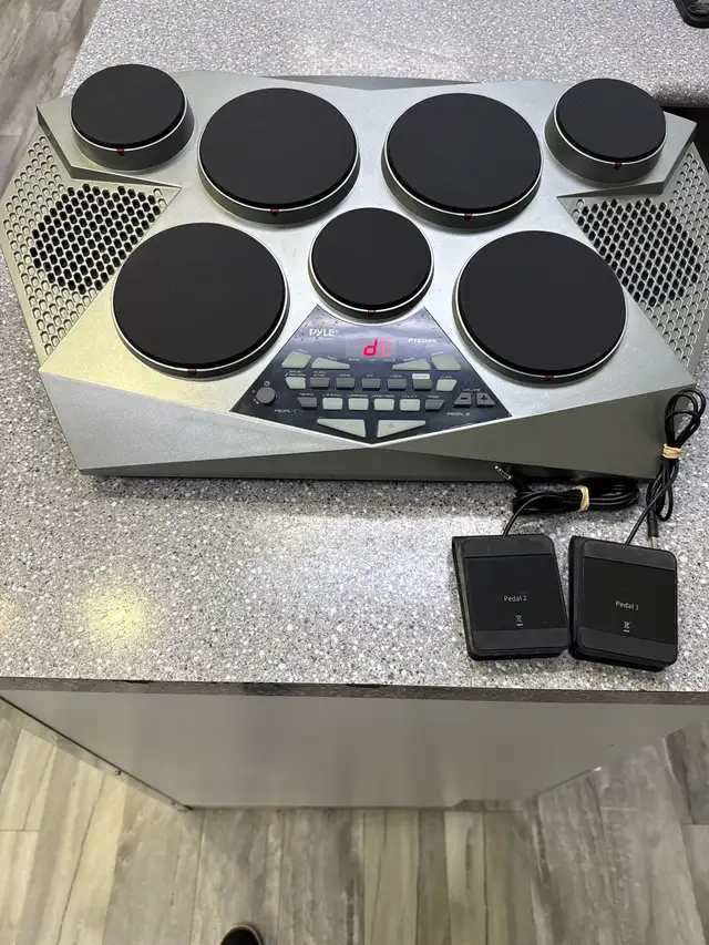 PYLE PTED06 DIGITAL DRUM with 2 PEDALS