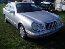 1998 MERCEDES-BENZ-E320 - Photo 3