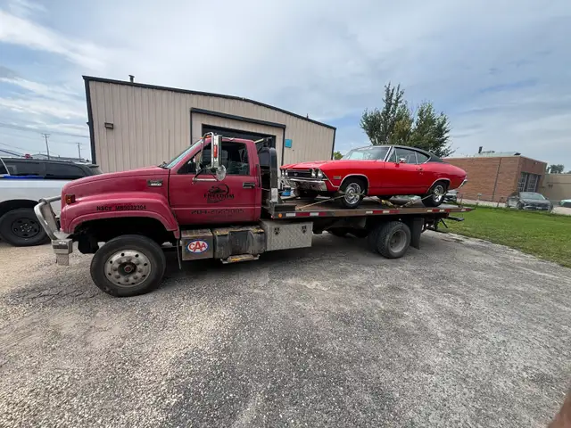 Tow Truck / Flatbed Towing