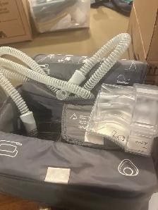 Resmed airsense 10 CPAP machine - Photo 2