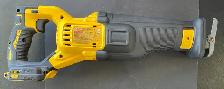 DEWALT RECIPROCATING SAW DCS384B - Photo 2