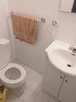 Furnished 3 bedroom Square one condo apartment - Photo 9