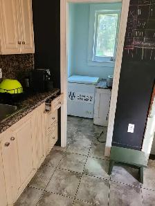 Room For Rent-Near University Of Windsor - Photo 2