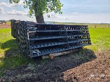 9’6" Livestock Panels - Photo 9
