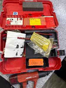 Hilti DX A40 Powder Actuated Concrete Nail Gun - Photo 2
