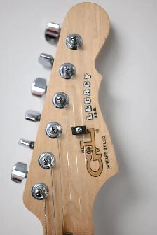 G&L Tribute Legacy Electric Guitar USED in good and working - Photo 8