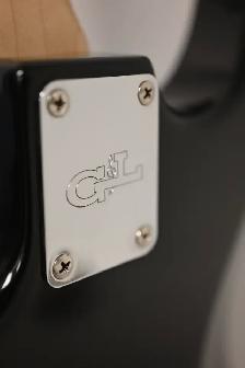 G&L Tribute Legacy Electric Guitar USED in good and working - Photo 9