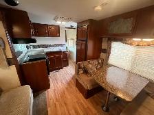 2010 Outdoors RV Timber Ridge 260BH, BUNKS, REAR BATHROOM - Photo 12